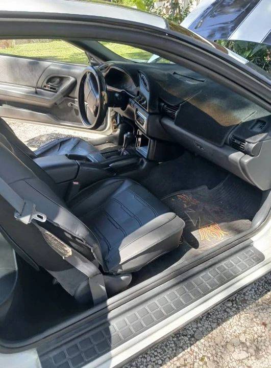 1996 Chevrolet Camaro 4th Gen - Image 11 of 17
