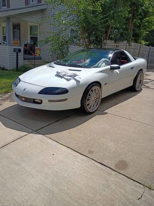 1996 Chevrolet Camaro 4th Gen - Image 3 of 10