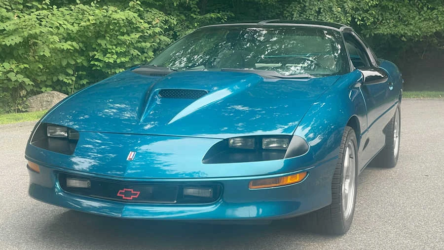 1996 Chevrolet Camaro SS 4th Gen - Image 4 of 31
