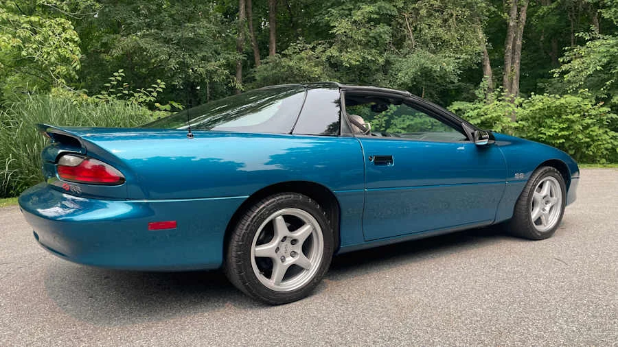 1996 Chevrolet Camaro SS 4th Gen - Image 16 of 31