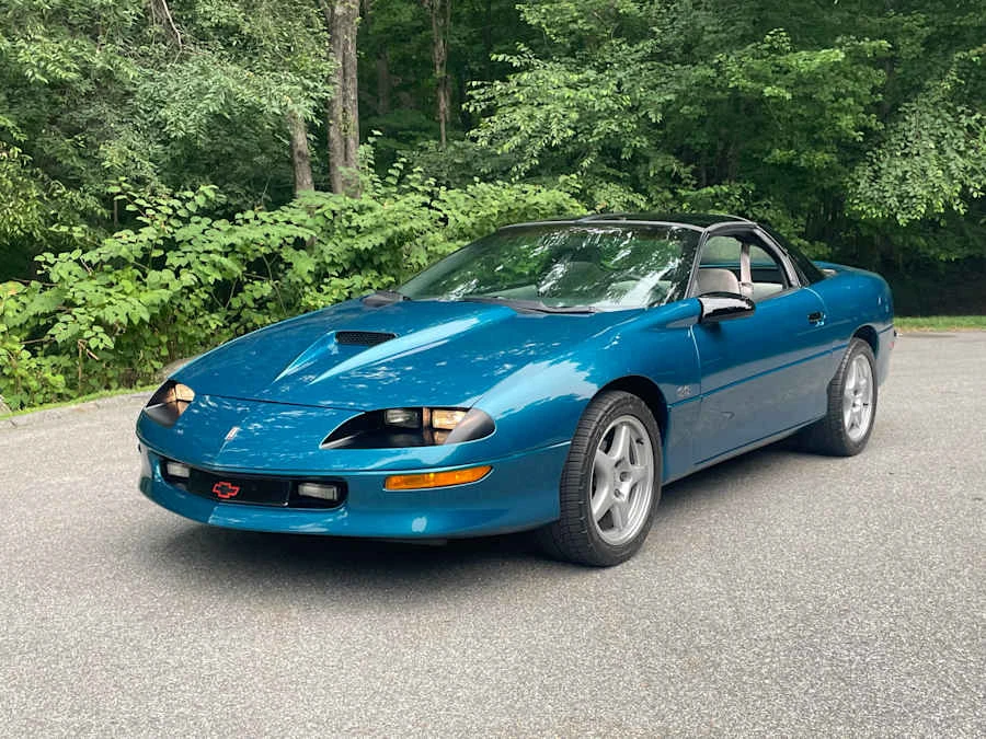 1996 Chevrolet Camaro SS 4th Gen - Image 10 of 31