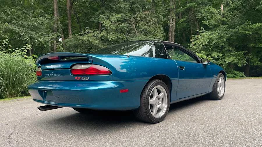 1996 Chevrolet Camaro SS 4th Gen - Image 12 of 31