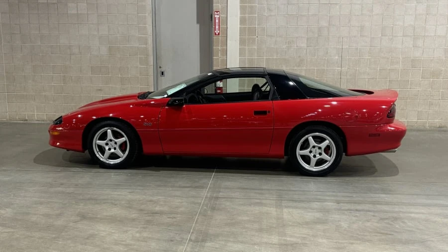 1996 Chevrolet Camaro SS 4th Gen - Image 2 of 12