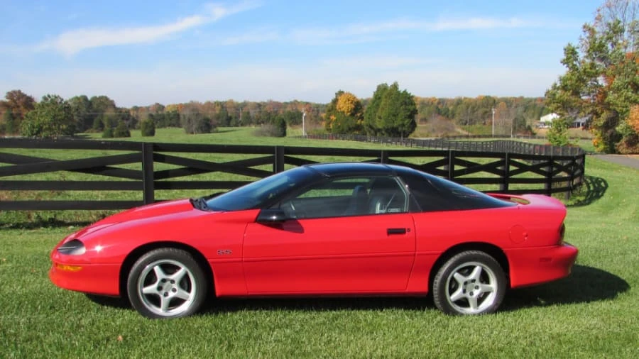1996 Chevrolet Camaro SS 4th Gen - Image 2 of 7