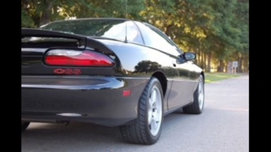 1996 Chevrolet Camaro SS 4th Gen - Image 9 of 10