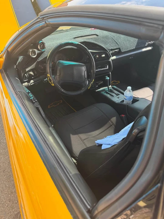 1996 Chevrolet Camaro SS 4th Gen - Image 9 of 12