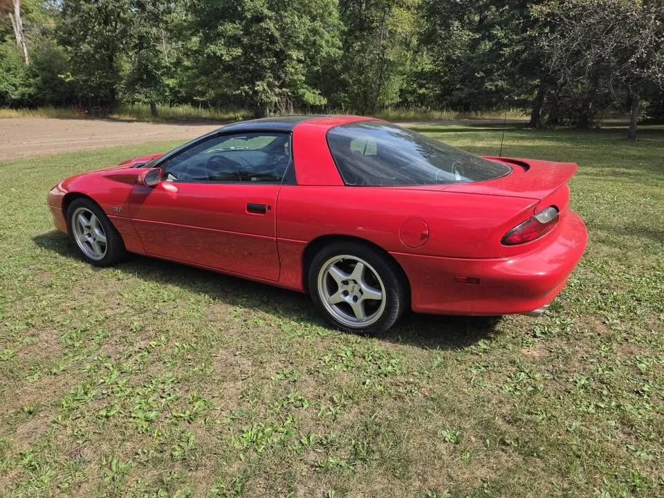 1996 Chevrolet Camaro SS 4th Gen - Image 4 of 11
