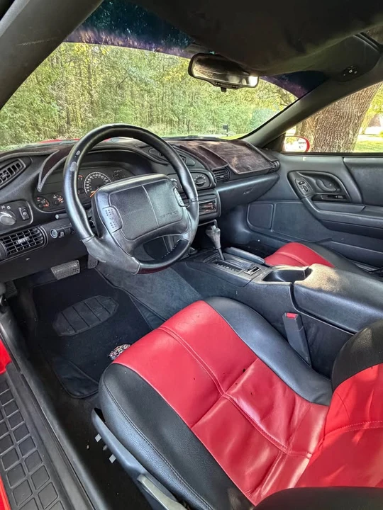 1996 Chevrolet Camaro SS 4th Gen - Image 6 of 7
