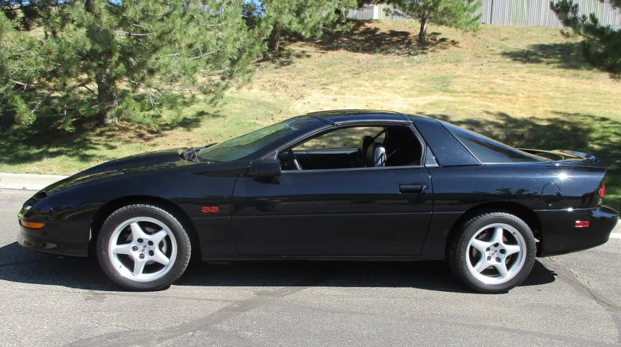 1996 Chevrolet Camaro SS 4th Gen - Image 2 of 11