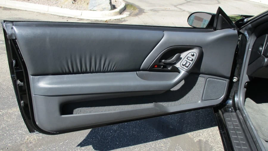 1996 Chevrolet Camaro SS 4th Gen - Image 6 of 11