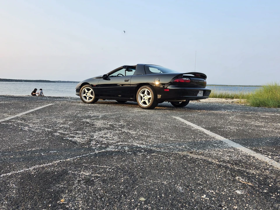 1996 Chevrolet Camaro SS 4th Gen - Image 7 of 31