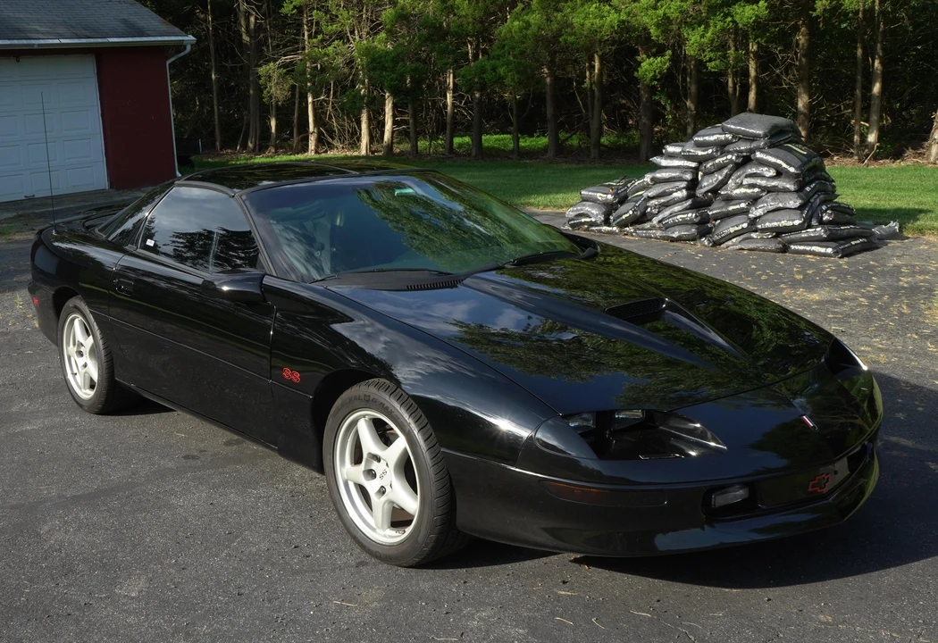 1996 Chevrolet Camaro SS 4th Gen - Image 21 of 31