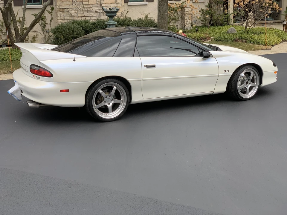 1996 Chevrolet Camaro SS 4th Gen - Image 15 of 31