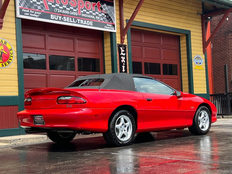 1996 Chevrolet Camaro SS 4th Gen - Image 4 of 12