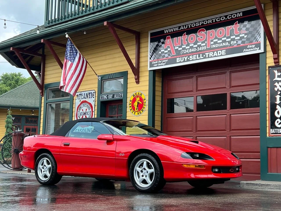 1996 Chevrolet Camaro SS 4th Gen - Image 3 of 31