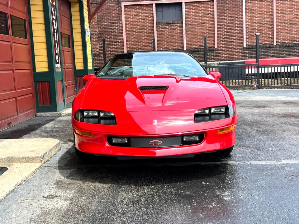 1996 Chevrolet Camaro SS 4th Gen - Image 18 of 21