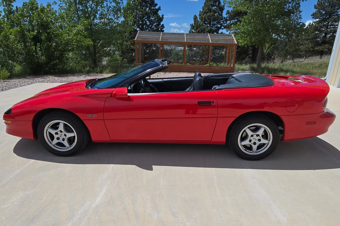 1996 Chevrolet Camaro SS 4th Gen - Image 3 of 31