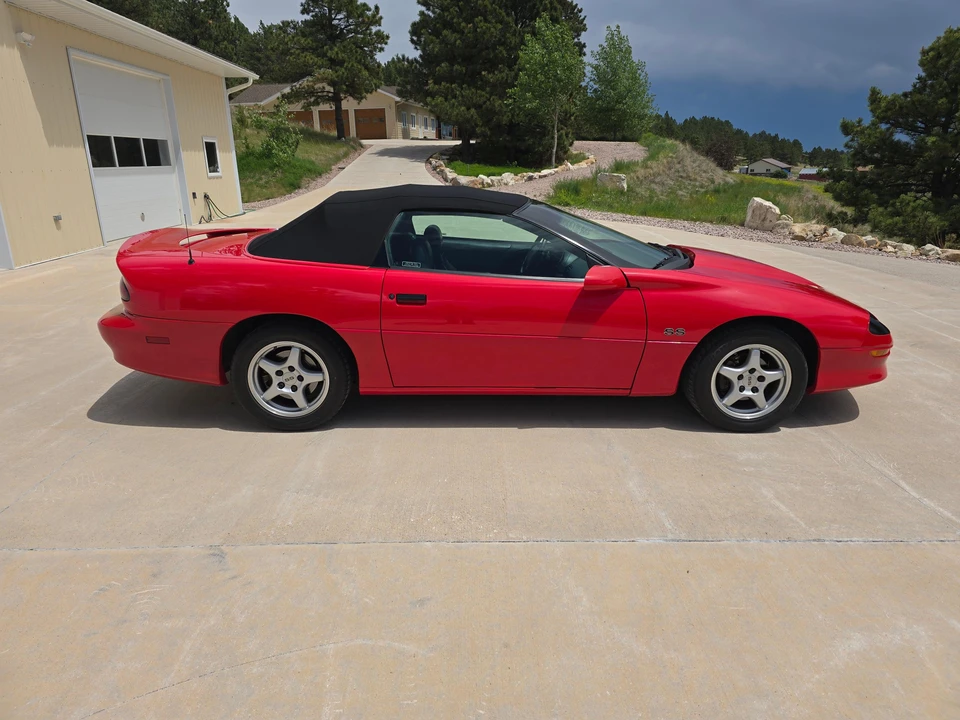 1996 Chevrolet Camaro SS 4th Gen - Image 13 of 31
