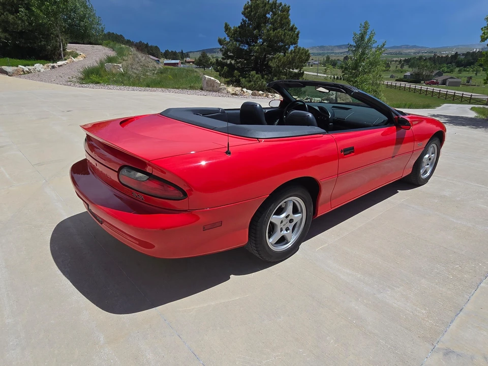 1996 Chevrolet Camaro SS 4th Gen - Image 7 of 31