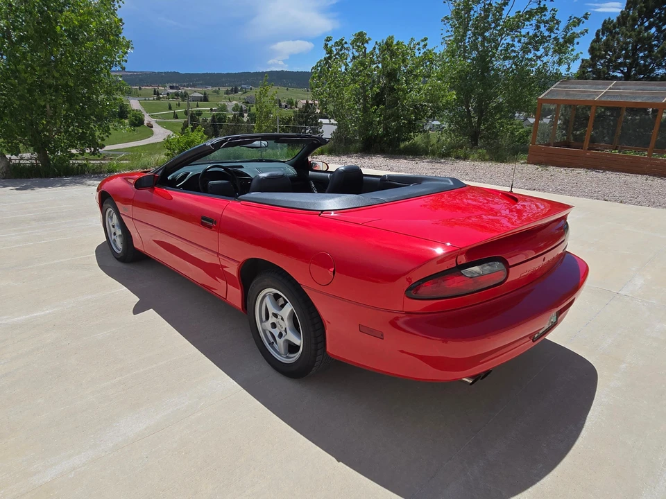 1996 Chevrolet Camaro SS 4th Gen - Image 6 of 31