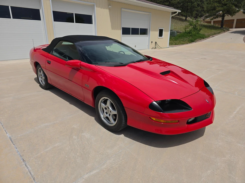 1996 Chevrolet Camaro SS 4th Gen - Image 14 of 31