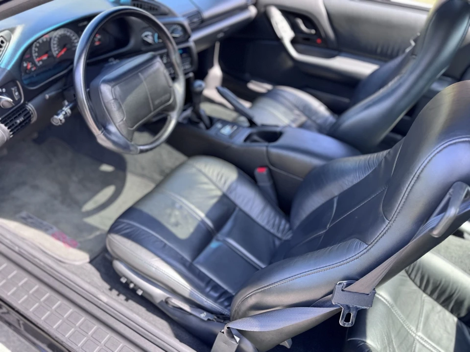 1996 Chevrolet Camaro SS 4th Gen - Image 16 of 31