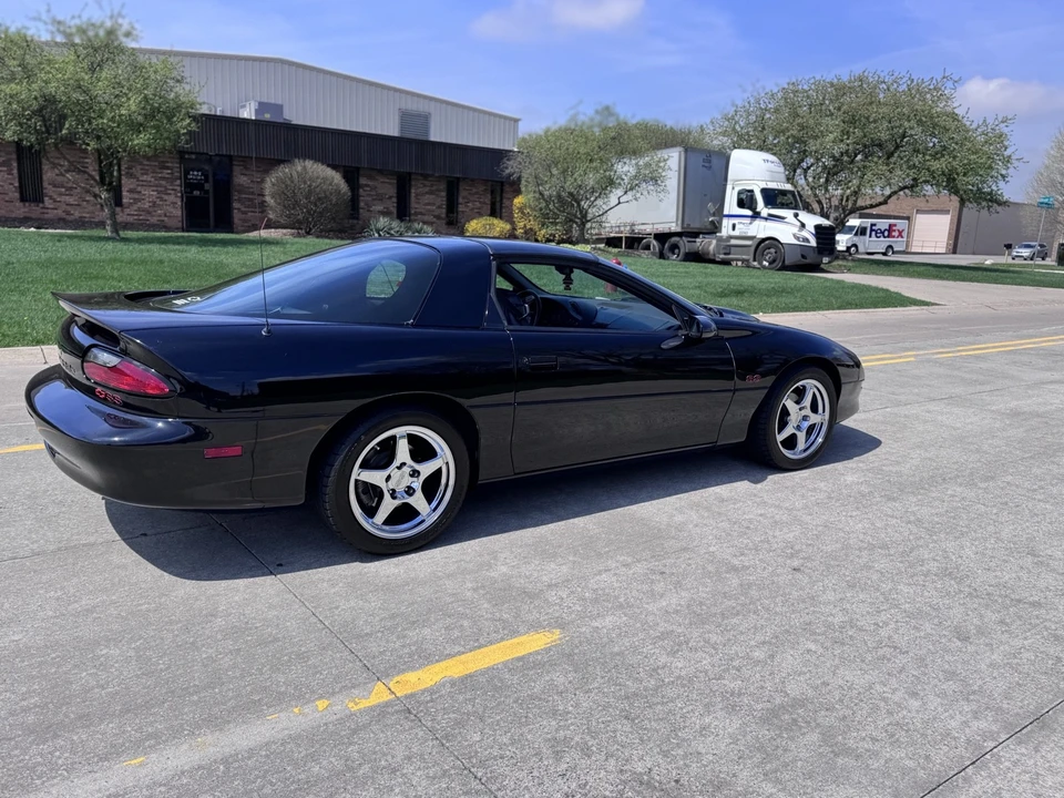 1996 Chevrolet Camaro SS 4th Gen - Image 13 of 31
