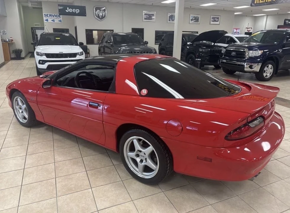 1996 Chevrolet Camaro SS 4th Gen - Image 8 of 21