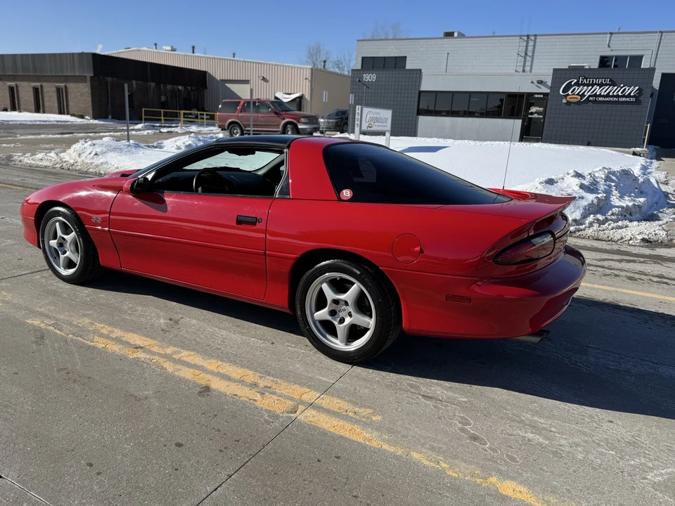 1996 Chevrolet Camaro SS 4th Gen - Image 16 of 21