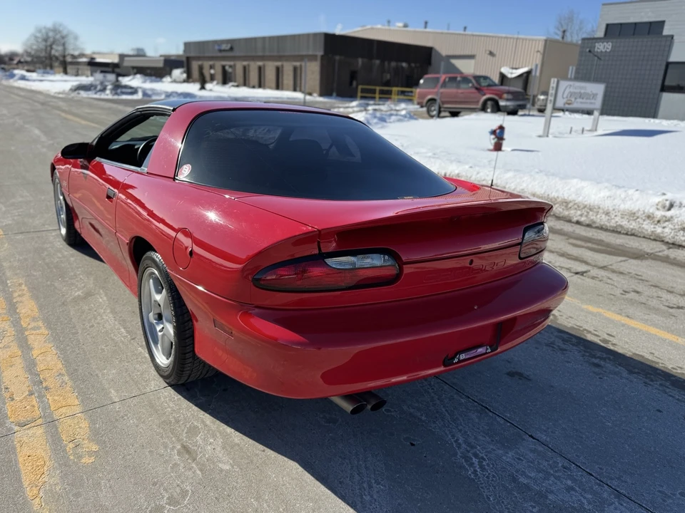 1996 Chevrolet Camaro SS 4th Gen - Image 15 of 21