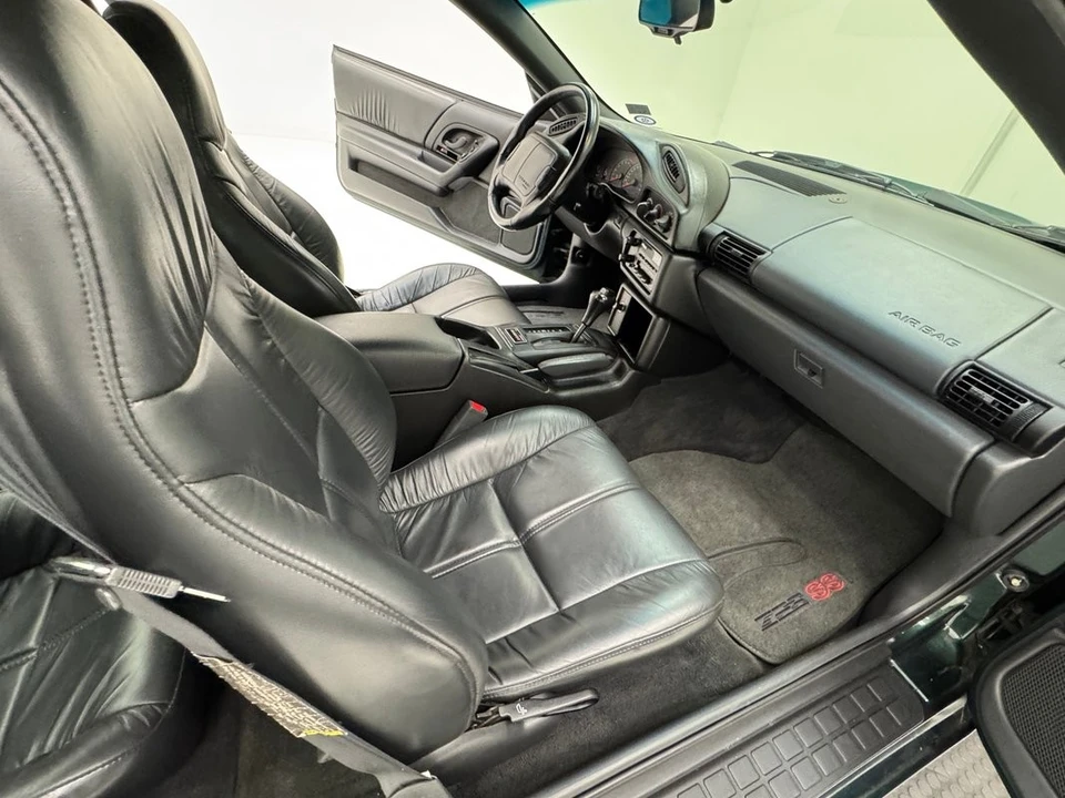 1996 Chevrolet Camaro SS 4th Gen - Image 17 of 29