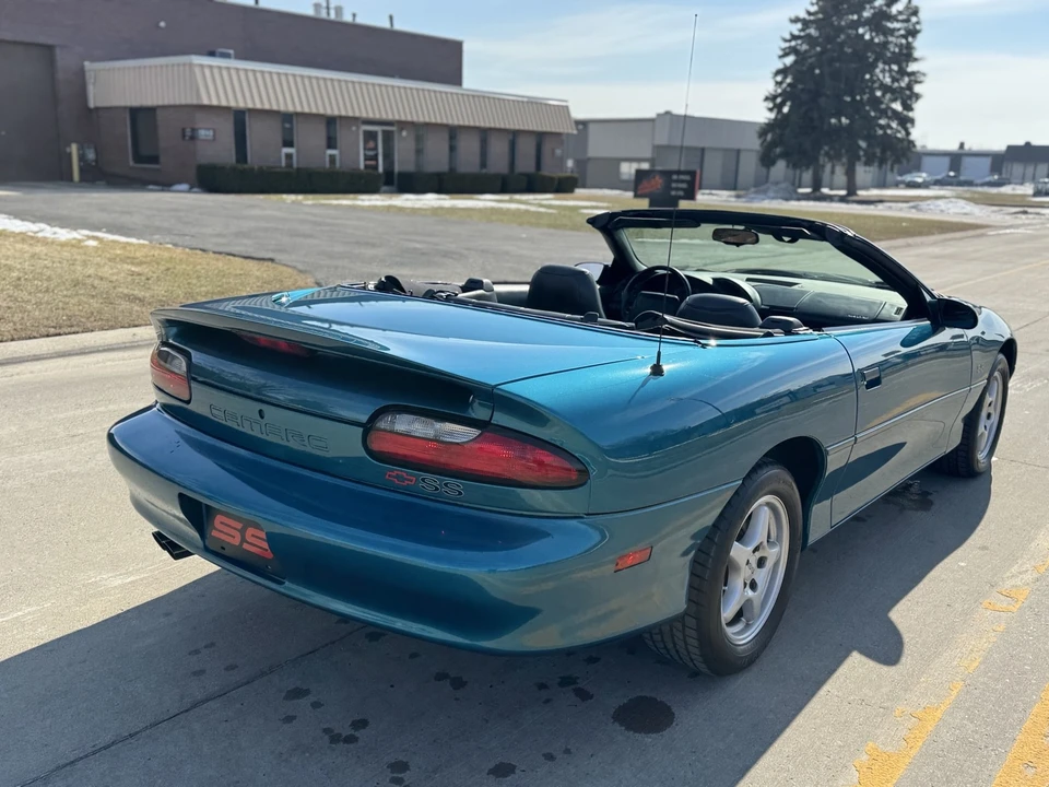 1996 Chevrolet Camaro SS 4th Gen - Image 4 of 31