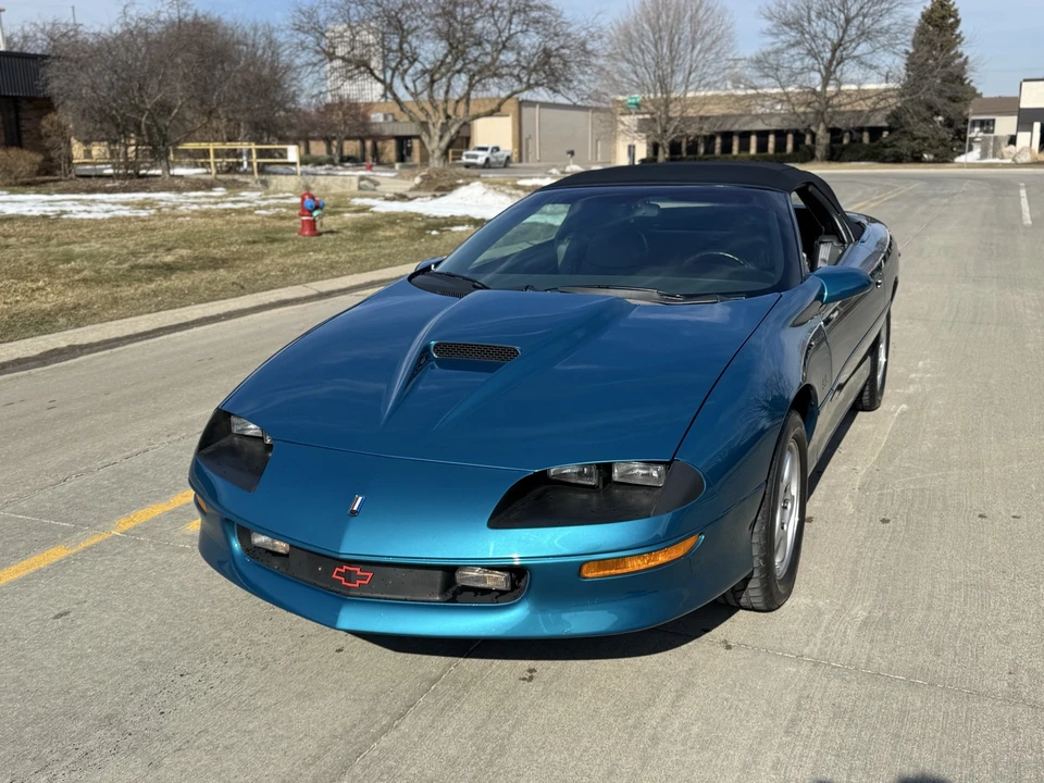 1996 Chevrolet Camaro SS 4th Gen - Image 13 of 31