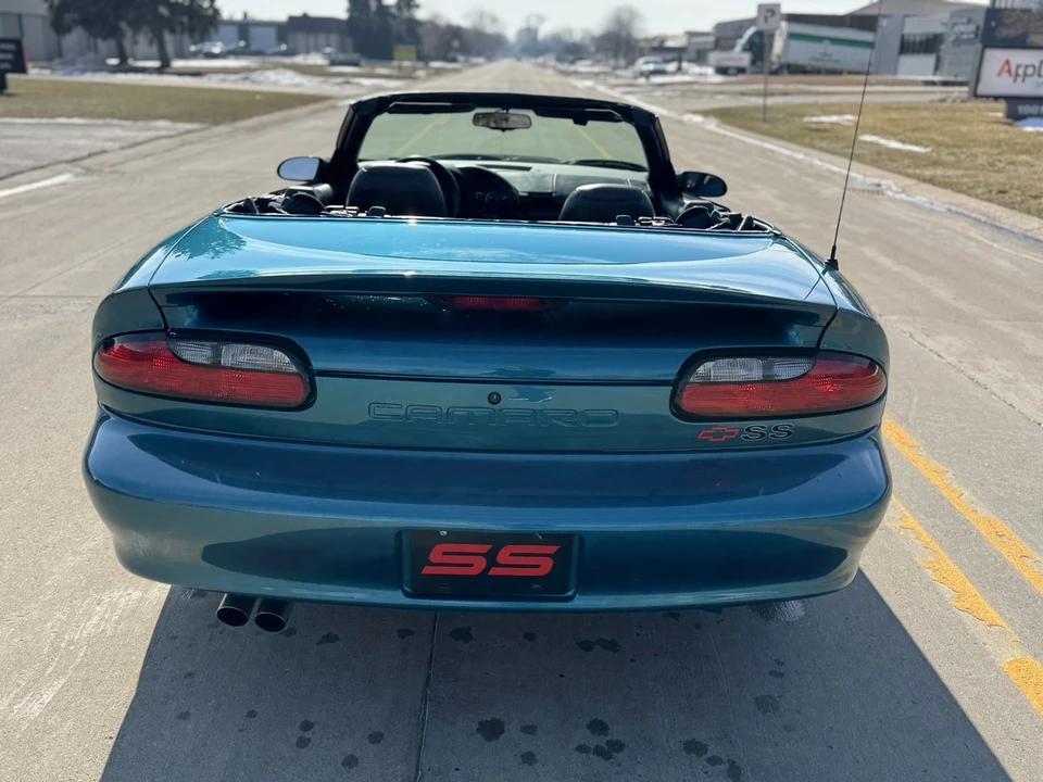 1996 Chevrolet Camaro SS 4th Gen - Image 5 of 31