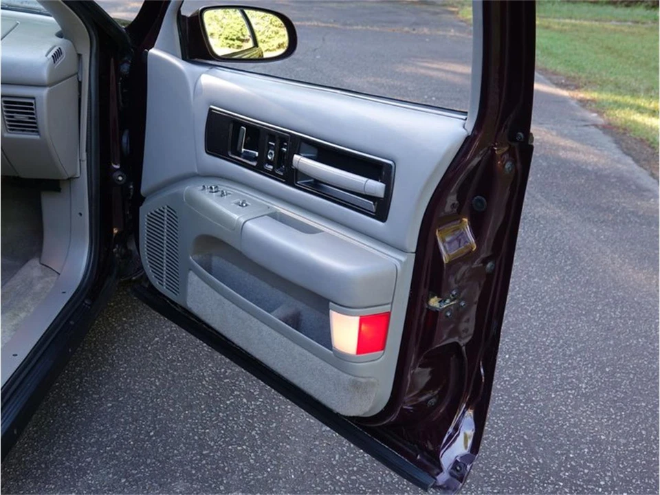 1996 Chevrolet Caprice - Image 31 of 31