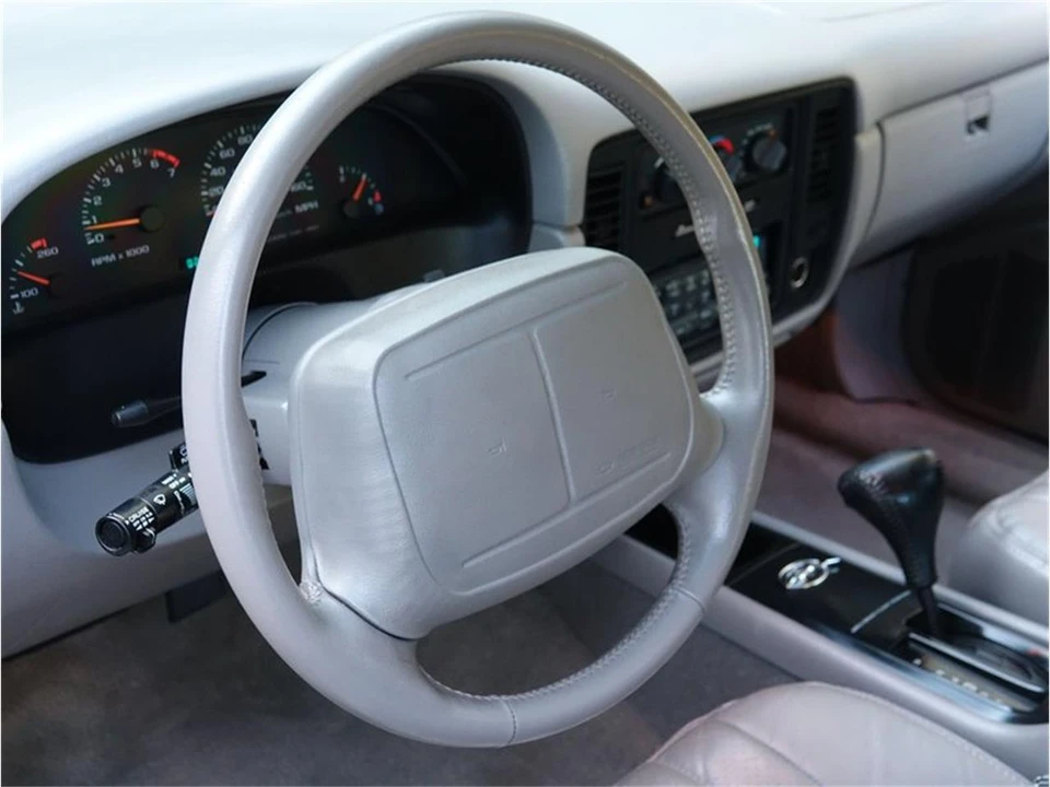 1996 Chevrolet Caprice - Image 17 of 31
