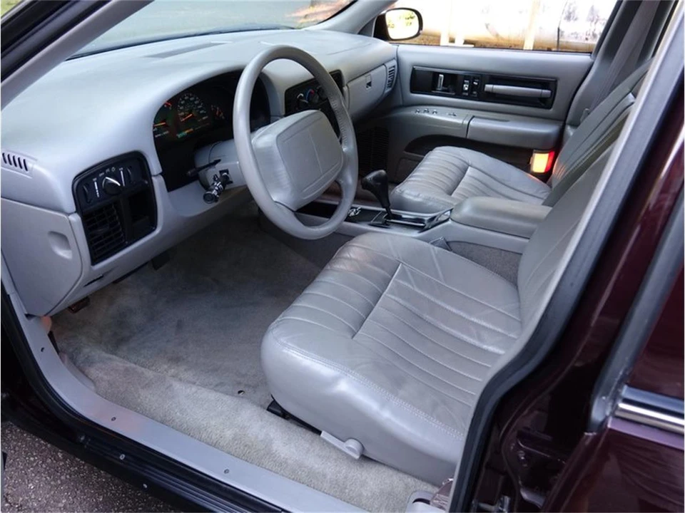 1996 Chevrolet Caprice - Image 14 of 31