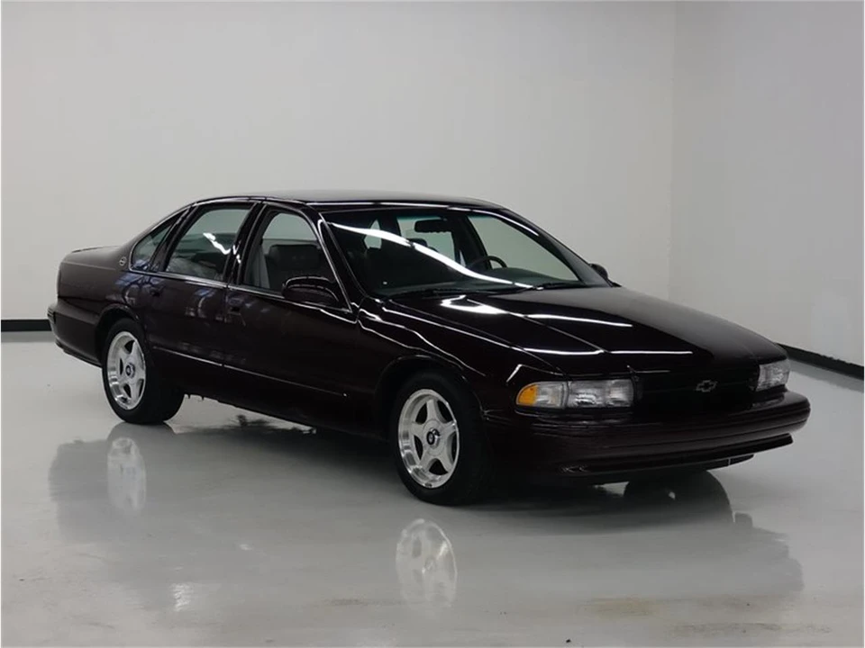 1996 Chevrolet Caprice - Image 2 of 31