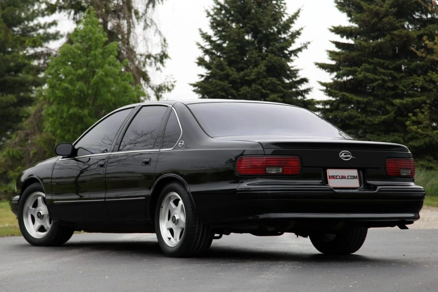 1996 Chevrolet Caprice - Image 2 of 5