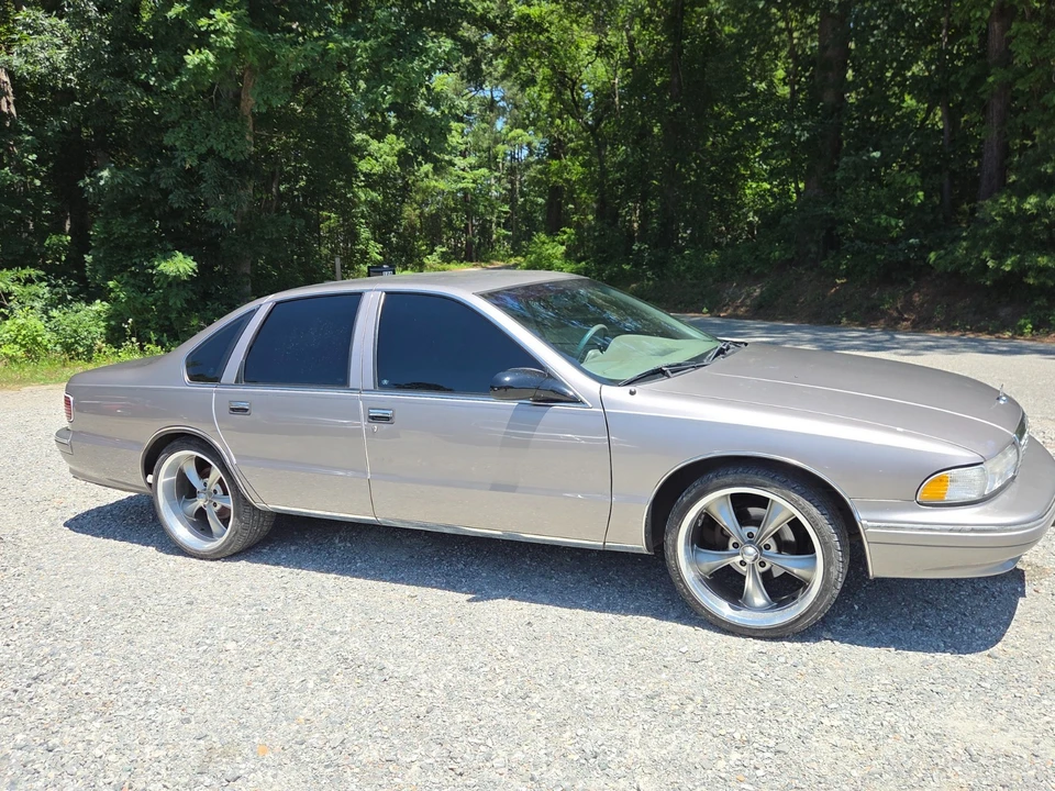 1996 Chevrolet Caprice - Image 23 of 23