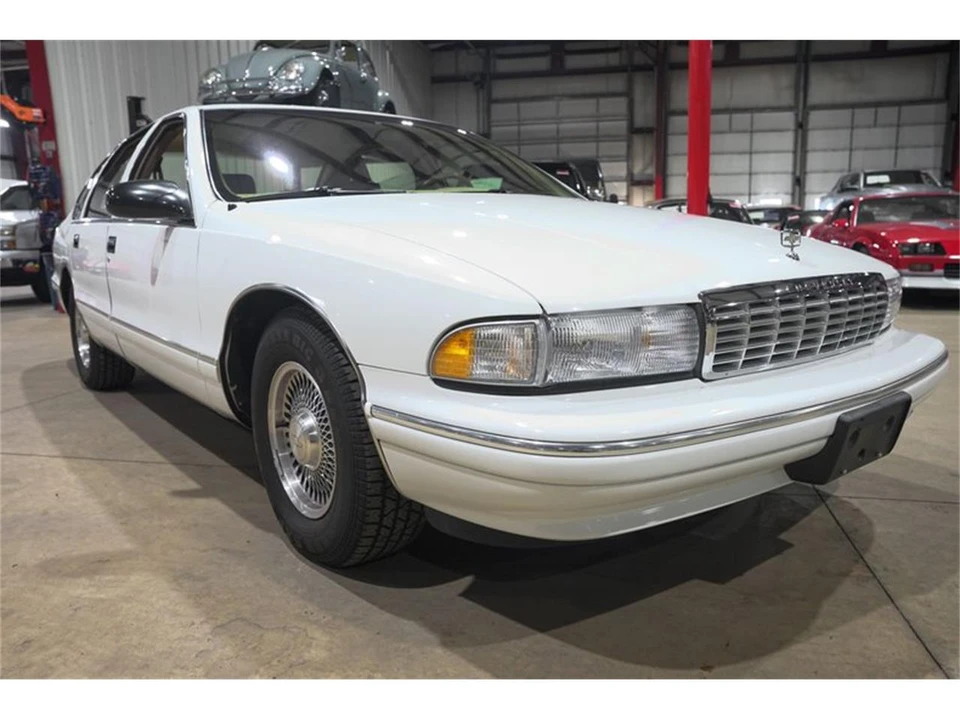 1996 Chevrolet Caprice - Image 12 of 31
