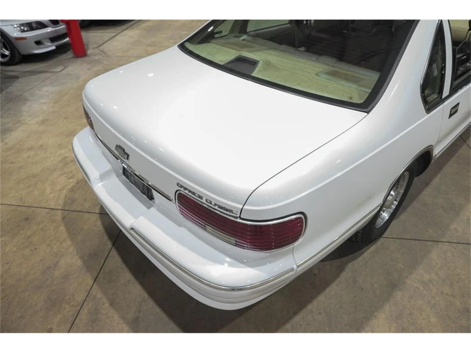 1996 Chevrolet Caprice - Image 20 of 31