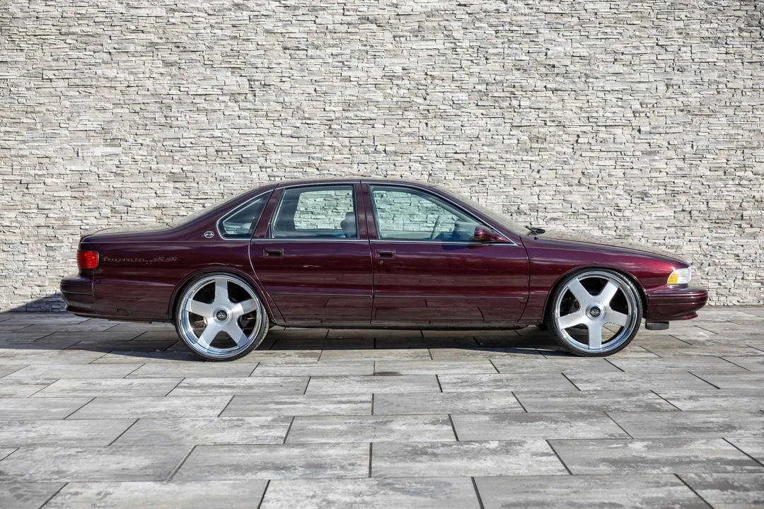 1996 Chevrolet Caprice - Image 11 of 21