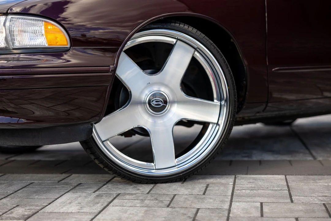 1996 Chevrolet Caprice - Image 3 of 21