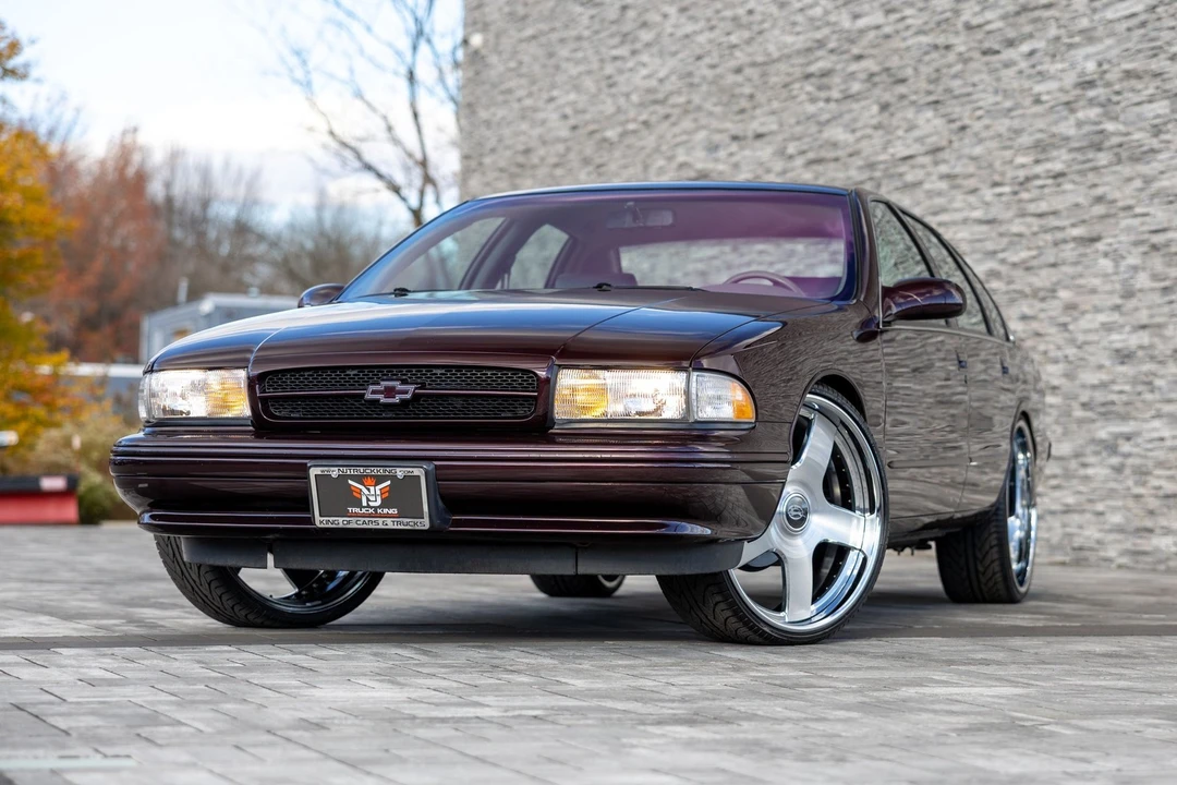 1996 Chevrolet Caprice - Image 2 of 21