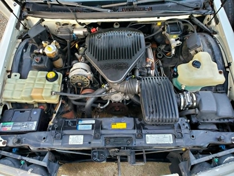 1996 Chevrolet Caprice - Image 14 of 19
