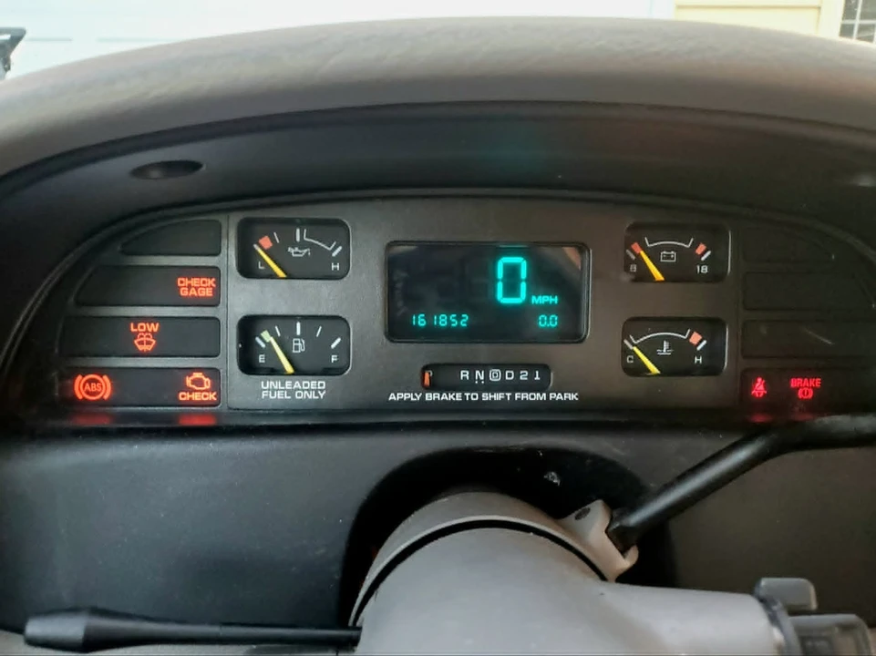 1996 Chevrolet Caprice - Image 13 of 19