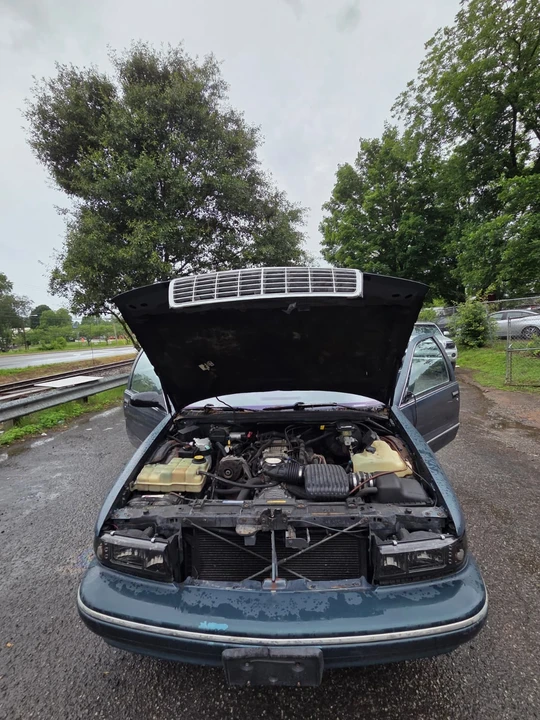 1996 Chevrolet Caprice - Image 3 of 9