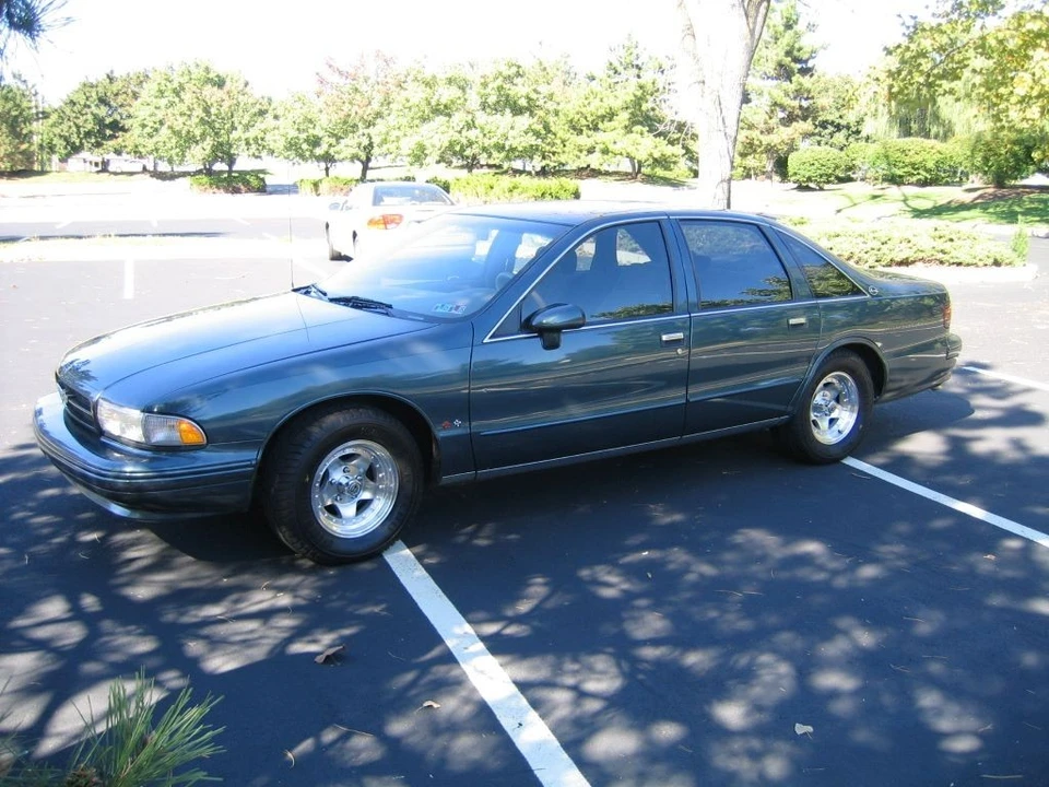 1996 Chevrolet Caprice - Image 9 of 20