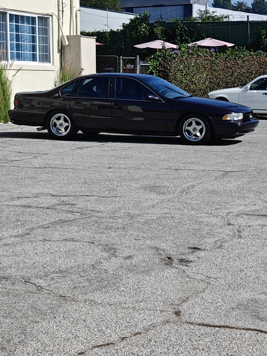 1996 Chevrolet Caprice - Image 2 of 6